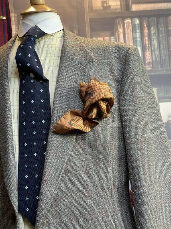Traditional Silk Gentlemans Handkerchief/Pocket Square