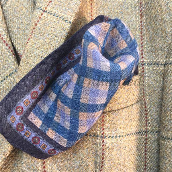 Gentlemans Pure Lambswool Handkerchief/Pocket Square - Image 4