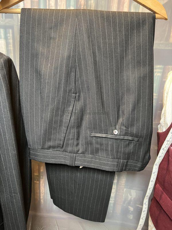 Vintage 2 Piece Thresher & Glenny Pinstripe Suit. 44CL/37W/32Leg(Ref: THGD) - Image 12