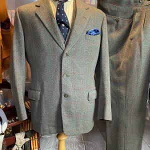 Vintage 1959 Bespoke Super Heavyweight Green Tweed Suit 38Chest /35Waist. (Cole)