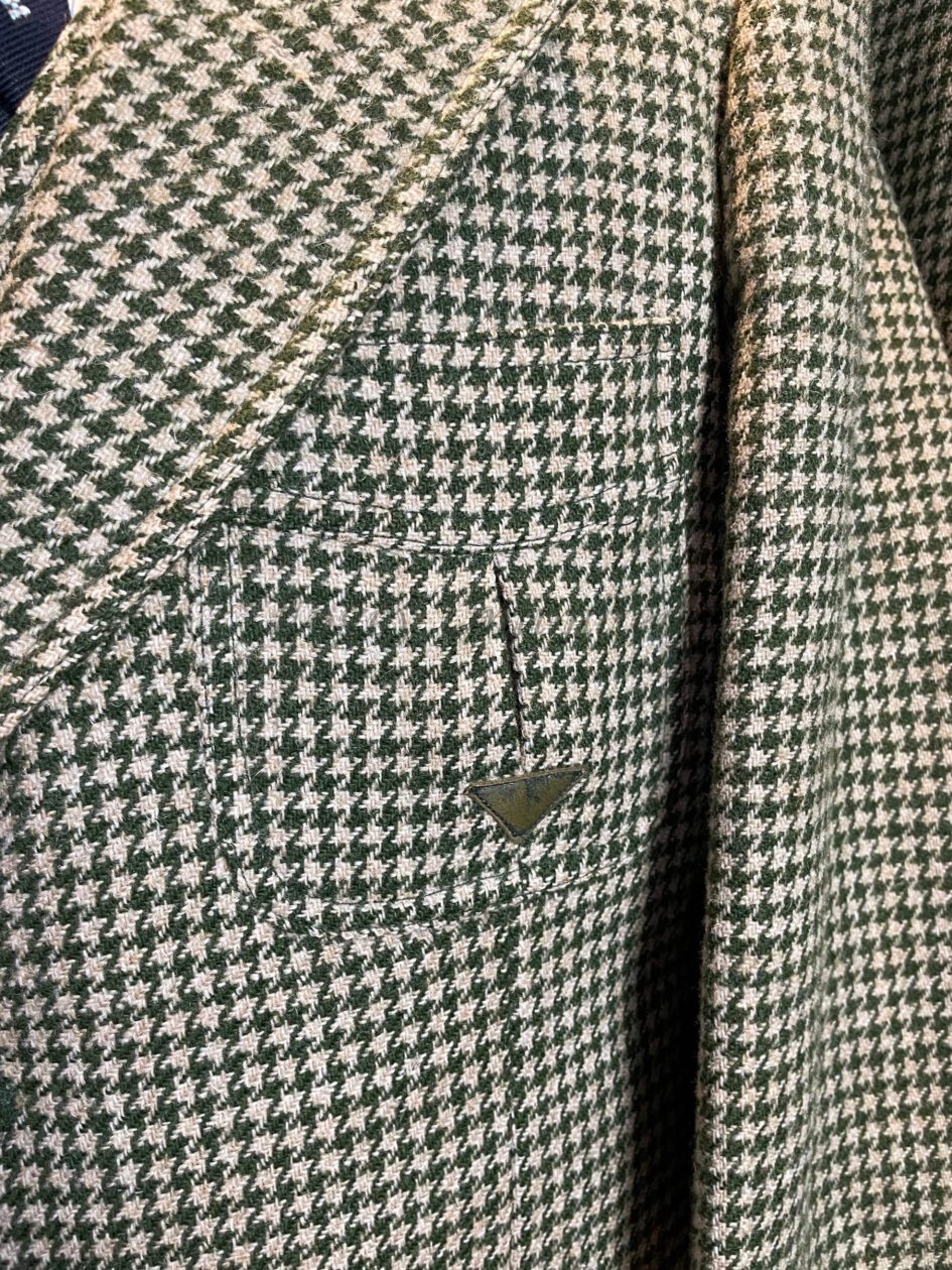 Vintage Irish Tweed Super Heavyweight Green Houndstooth Suit 40