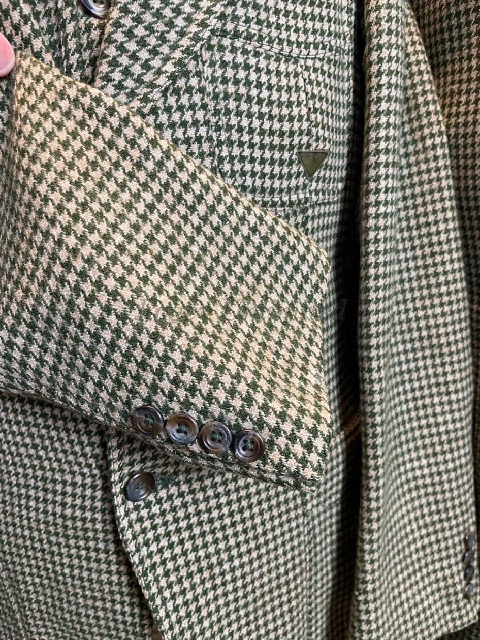 Vintage Irish Tweed Super Heavyweight Green Houndstooth Suit 40