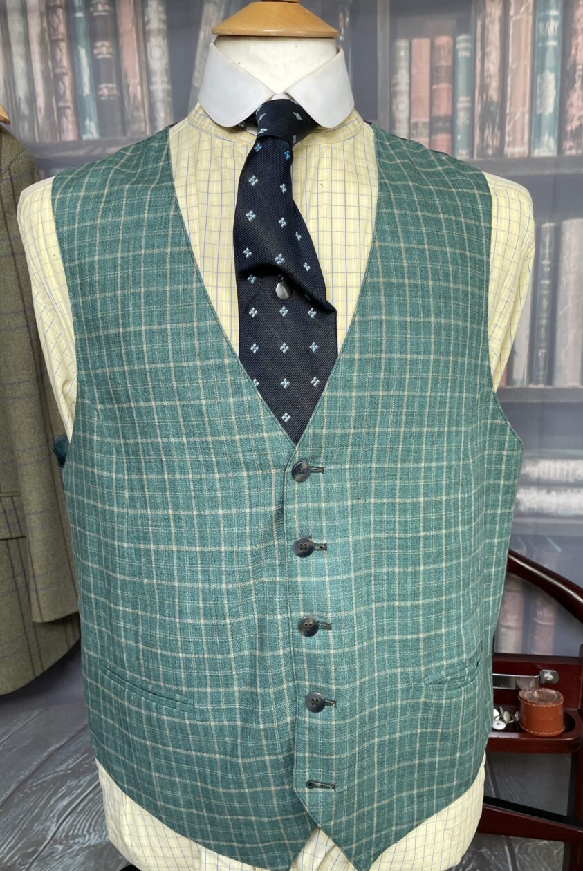 Vintage Cotton/Linen Check Pattern Waistcoat/Vest  38″/97cm Chest