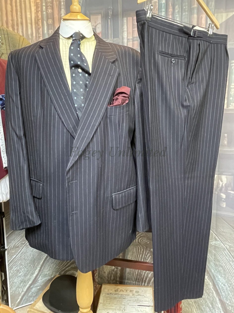 Vintage 2 Piece Bespoke Pinstripe Suit Eton 46C/34W