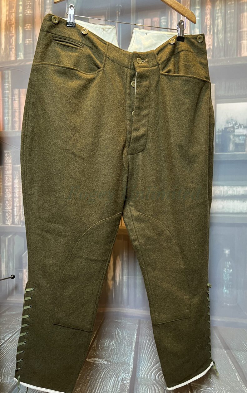 Vintage Green Military Breeches Jodhpurs. Heavyweight W36