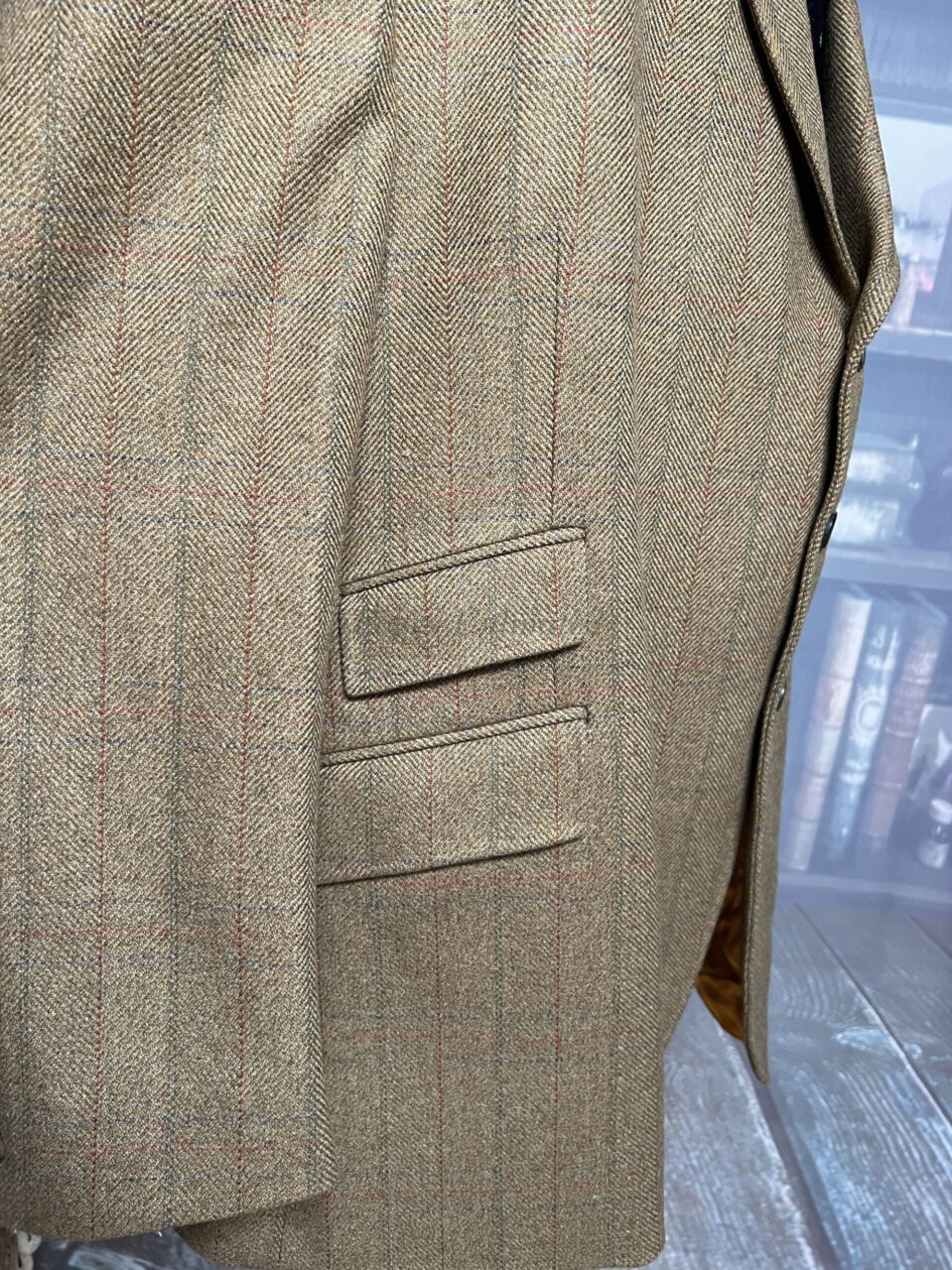 Traditional Magee 2 Piece Windowpane Tweed Suit 50C/46W - Fogey Unlimited