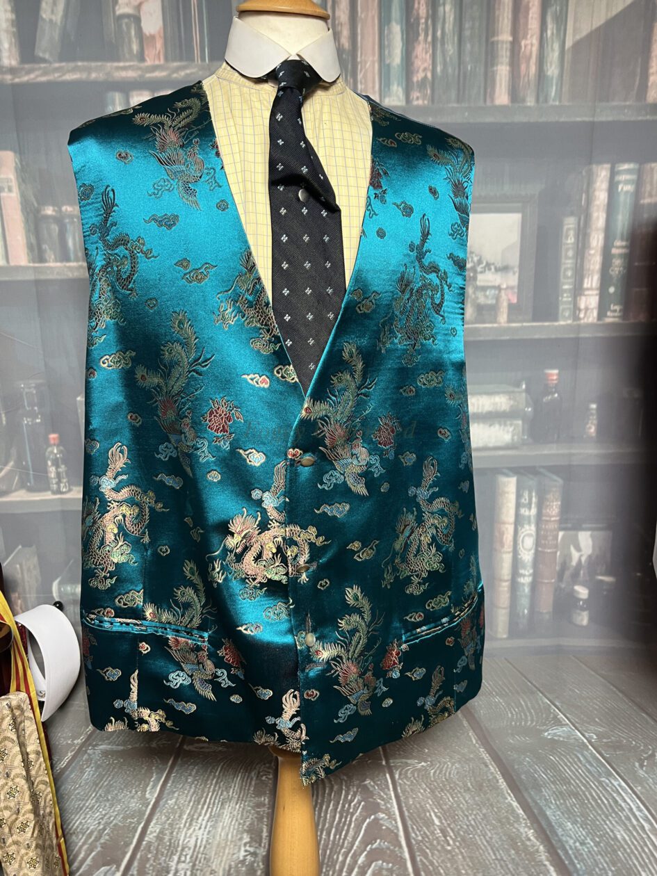 Wonderful Waistcoat/Vest Chinese Dragon pattern Silk Blue 54″/137cm Chest (Ref:CSB)
