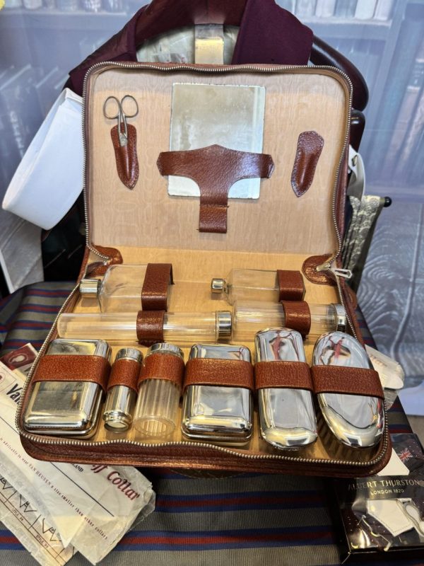 Vintage Gentleman's Accessory Set. Leather Case with full set of items. New Unused