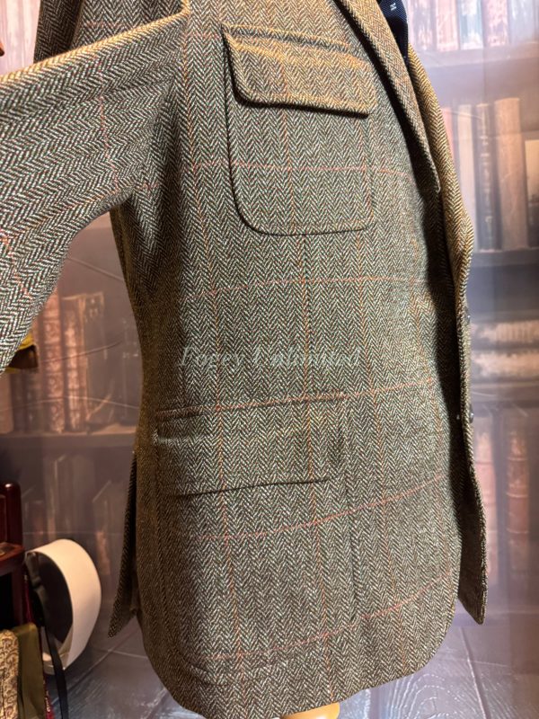 Vintage Heavyweight Tweed Shooting Suit/Plus Fours 40C/34w. (Ref: Stan9) - Image 6