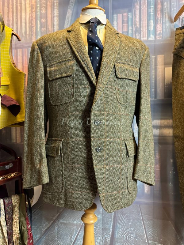 Vintage Heavyweight Tweed Shooting Suit/Plus Fours 40C/34w. (Ref: Stan9) - Image 3