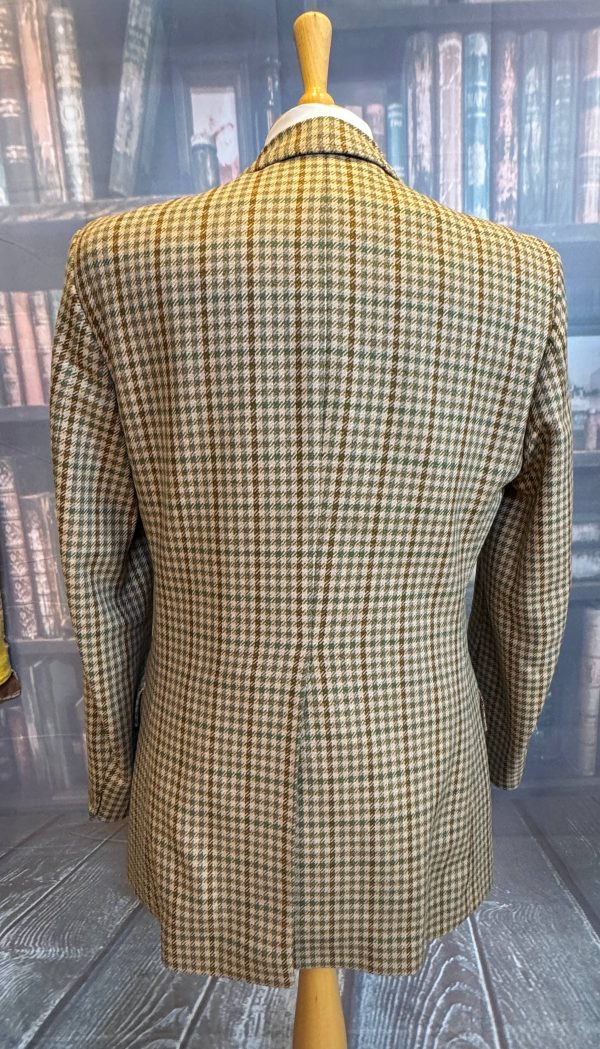 Fantastic Heavyweight  Tweed Jacket by Cochrane Chester  38-40"R /97-102cm Chest (RefCCH38) - Image 6