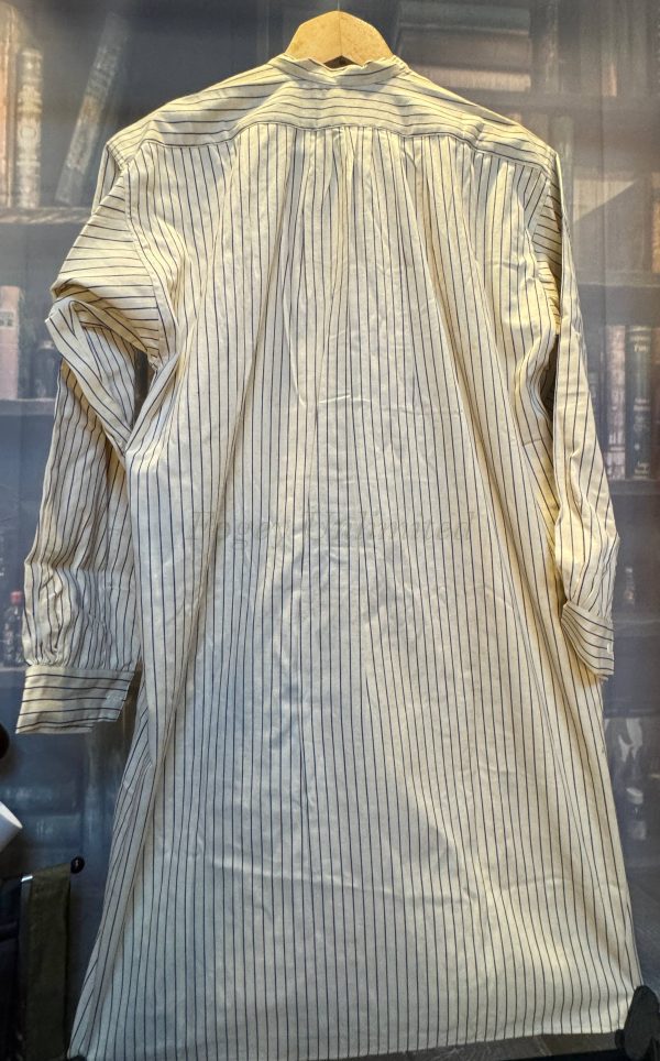 Vintage German Heavyweight Long Sleeve Shirt/Undershirt. Closed Front 15"/39cm  Neck (Ref GBS39) - Image 3