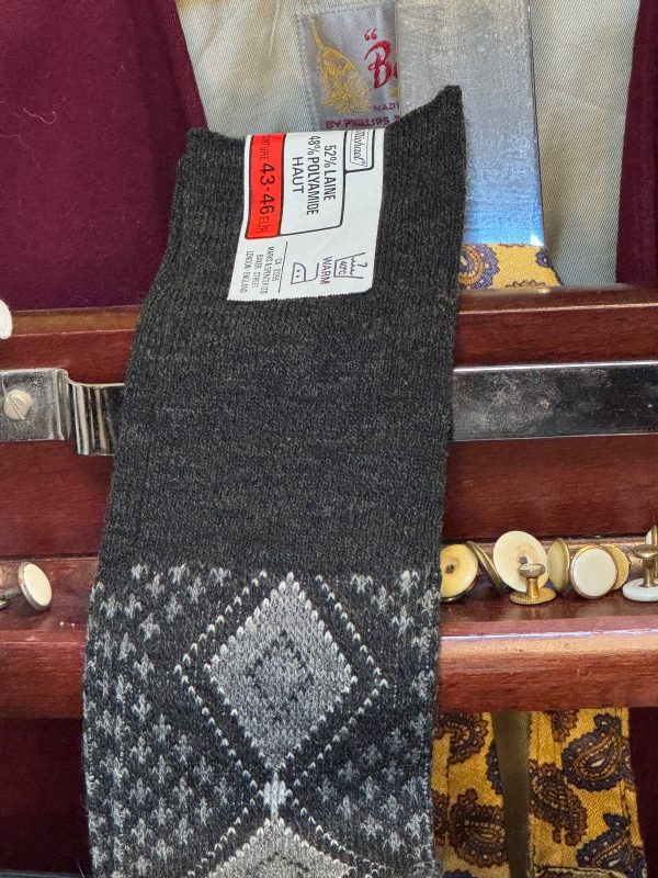 Vintage St Michael Long Grey patterned socks Size 9-11 (ref:SMGC) - Image 2