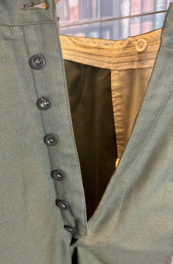 Vintage 2 Piece Magee Tweed Suit  Chest 38"/97cm. Waist 32"/84cm. (Ref:PKMCL38) - Image 16