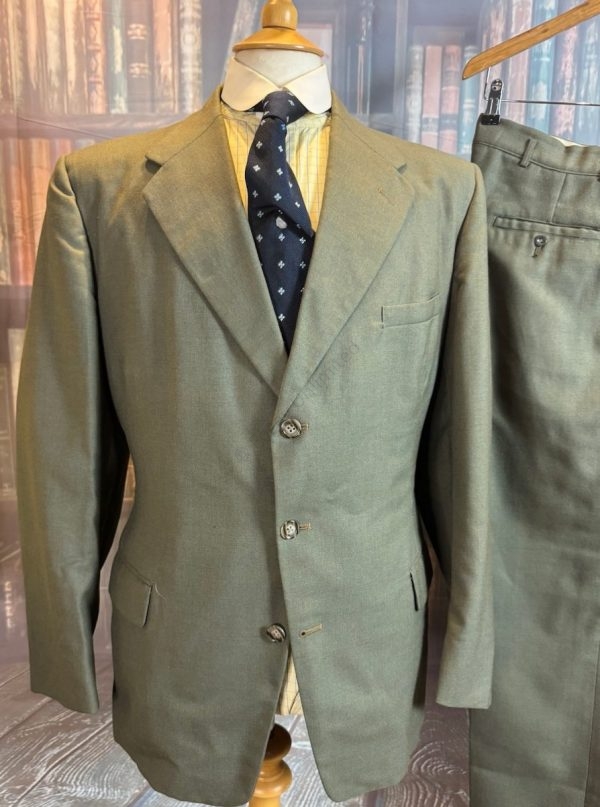 Vintage 2 Piece Magee Tweed Suit  Chest 38"/97cm. Waist 32"/84cm. (Ref:PKMCL38) - Image 8