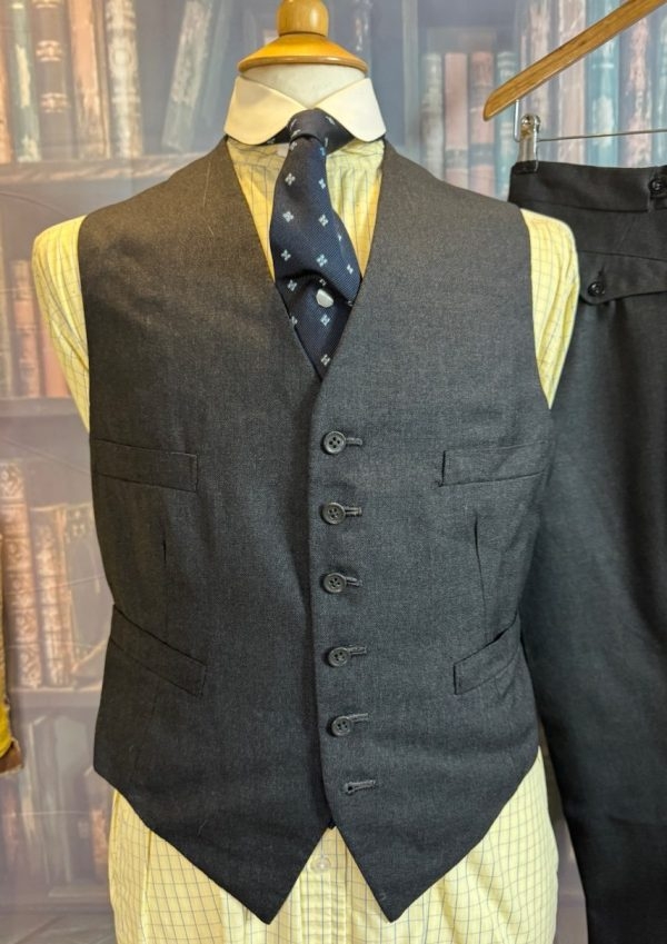 Vintage 3 Piece  Double Breasted Bespoke Suit 38C/28W (PKMDB3)) - Image 3