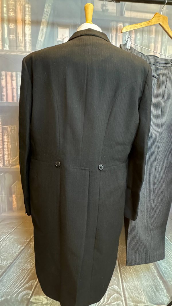 Vintage Moss Bros. Stroller / Formal wear Suit Tailcoat 2 Waistcoats  42C/40W/31L (Ref: MOSSTC) - Image 7