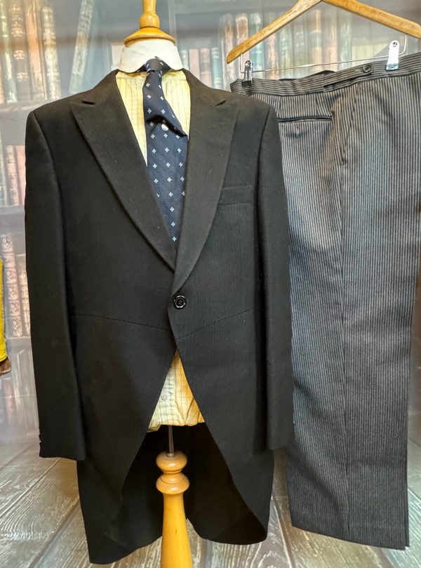 Vintage Moss Bros. Stroller / Formal wear Suit Tailcoat 2 Waistcoats  42C/40W/31L (Ref: MOSSTC) - Image 4