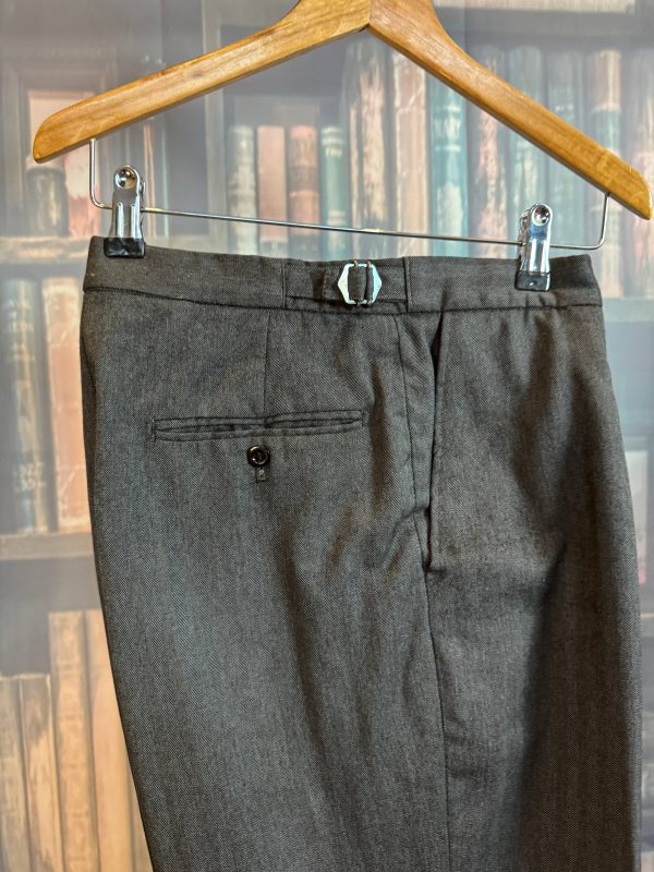 Medium weight Hackett Single Breasted Dark Grey 2 Piece Suit 38C/32W/30L (Ref: HKGR38) - Image 10