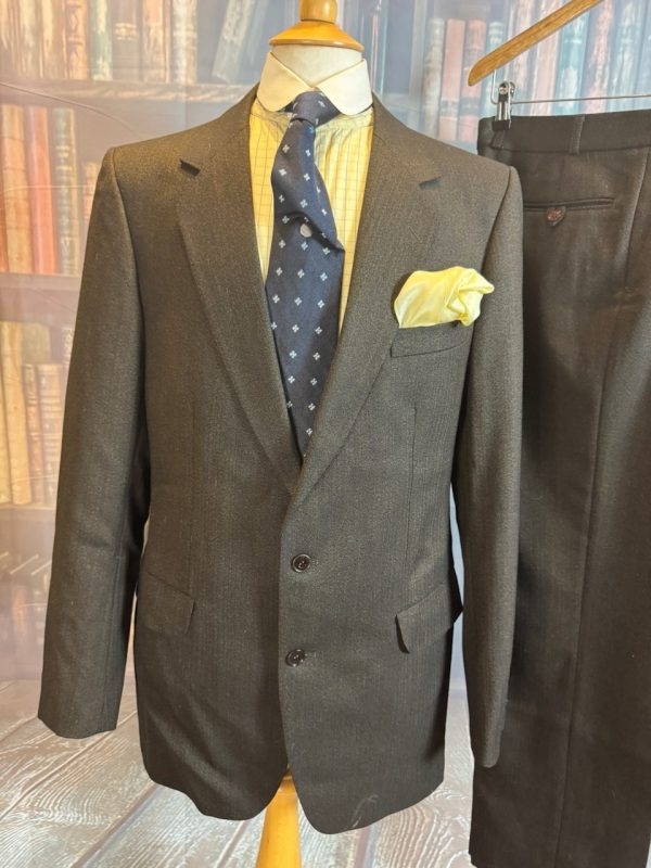 Vintage 2 Piece Magee Tweed Suit  Chest 40L"/102cm. Waist 34"/87cm. (Ref:PKM40L) - Image 3