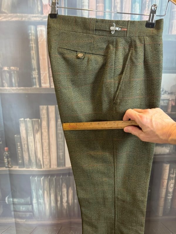 Vintage 3 Piece Thornproof Tweed Suit Chest 38"/97cm. Waist 32"/81cm. (Ref:PKME3) - Image 20