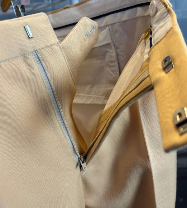 Vintage Norton & TownsendBespoke Traditional Gentleman's Cavalry Twill Trousers 38"/99cm waist. Leg: 31"/79cm (Ref:NTCT) - Image 5