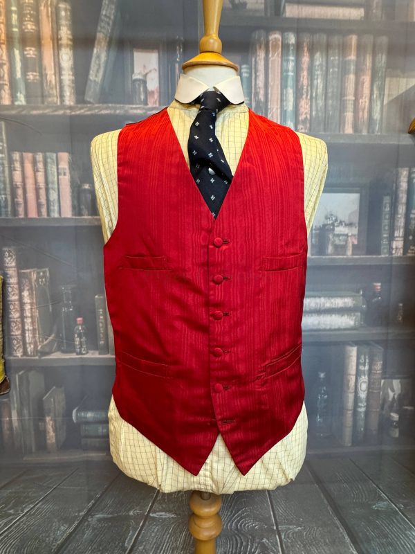 Vintage Simpson Piccadilly Red Satin Waistcoat/Vest 38"/197cm Chest (Ref:SMP38)