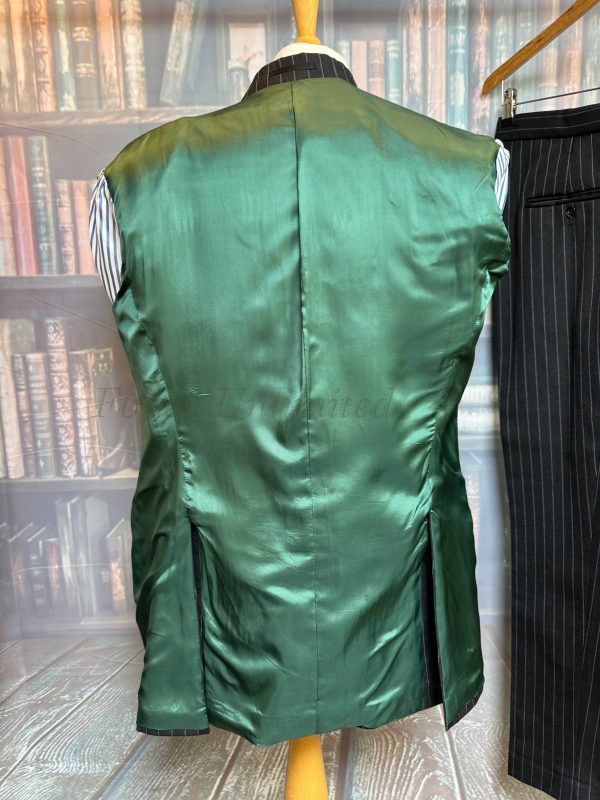 Vintage Bertie Wooster Double Breasted Chalk stripe 2 piece Suit Chest 43"/109cm. Waist 34"/87cm waist (Ref:BW43) - Image 7