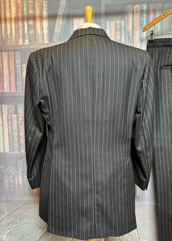 Vintage Bertie Wooster Double Breasted Chalk stripe 2 piece Suit Chest 43"/109cm. Waist 34"/87cm waist (Ref:BW43) - Image 6