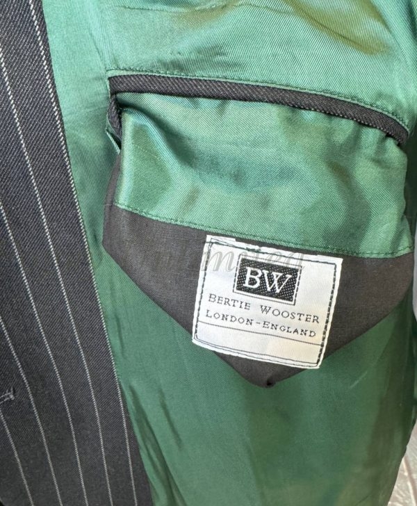Vintage Bertie Wooster Double Breasted Chalk stripe 2 piece Suit Chest 43"/109cm. Waist 34"/87cm waist (Ref:BW43) - Image 10