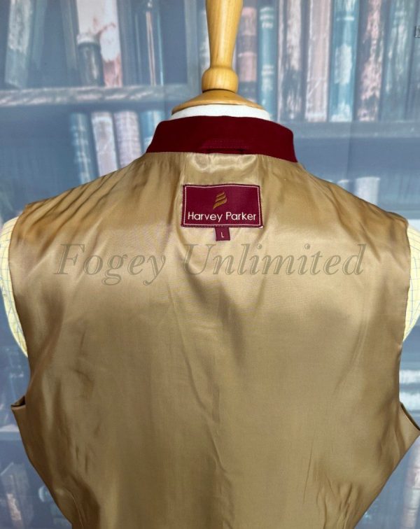 Traditional Wool Waistcoat/Vest with Lapels by Harvey Parker. Chest 42"/107cm (Ref: HPL42) - Image 10