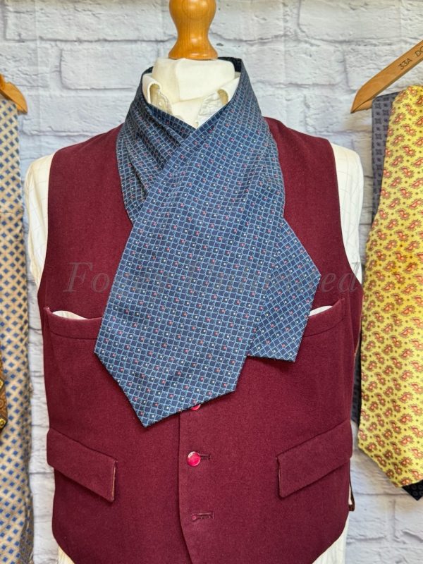 Vintage Gentleman's Cravat/Scarf/Ascot Many Colours available Stylish - Image 2