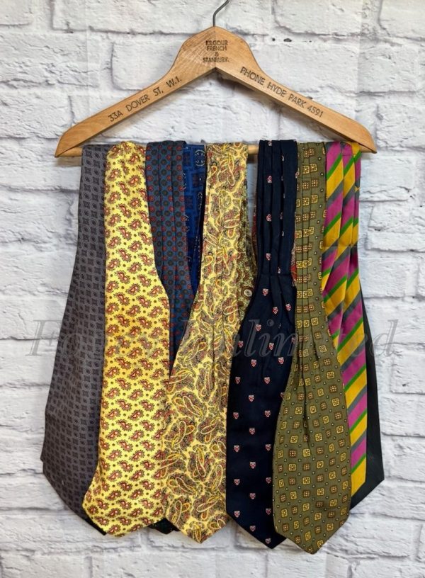 Vintage Gentleman's Cravat/Scarf/Ascot Many Colours available Goodwood