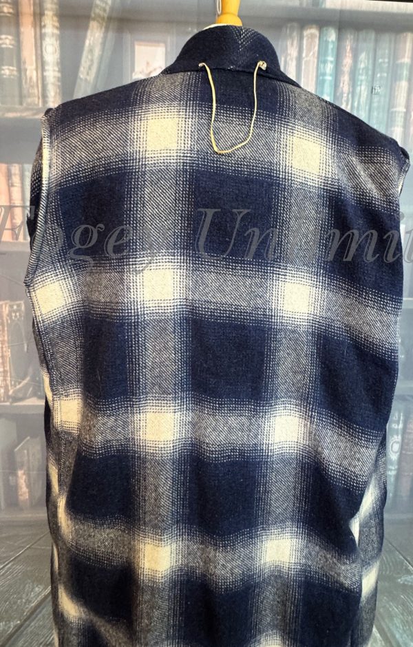 Wonderful Vintage Dressing Gown. Wool. Size Large  approx 42"/107cm Chest (Ref:WHEDD) - Image 3