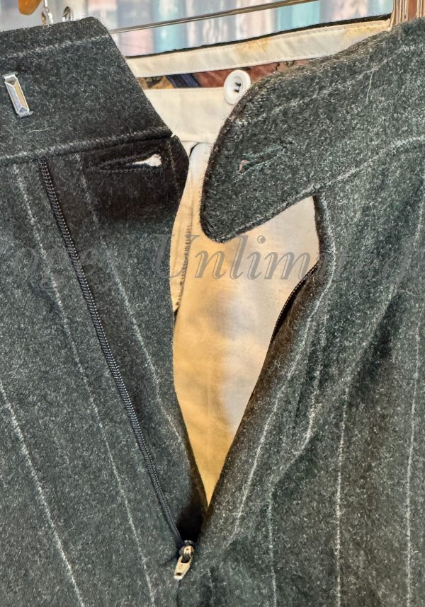 Beautiful Heavyweight Chalkstripe 3 piece Suit Chest 40"/102cm. Waist 32"/81cm  (PKMCH40) - Image 14