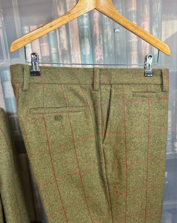 Alan Paine Heavyweight 2 Piece Tweed Suit Chest 42"/107cm. Waist 38"/97cm waist (Ref:AP42) - Image 11