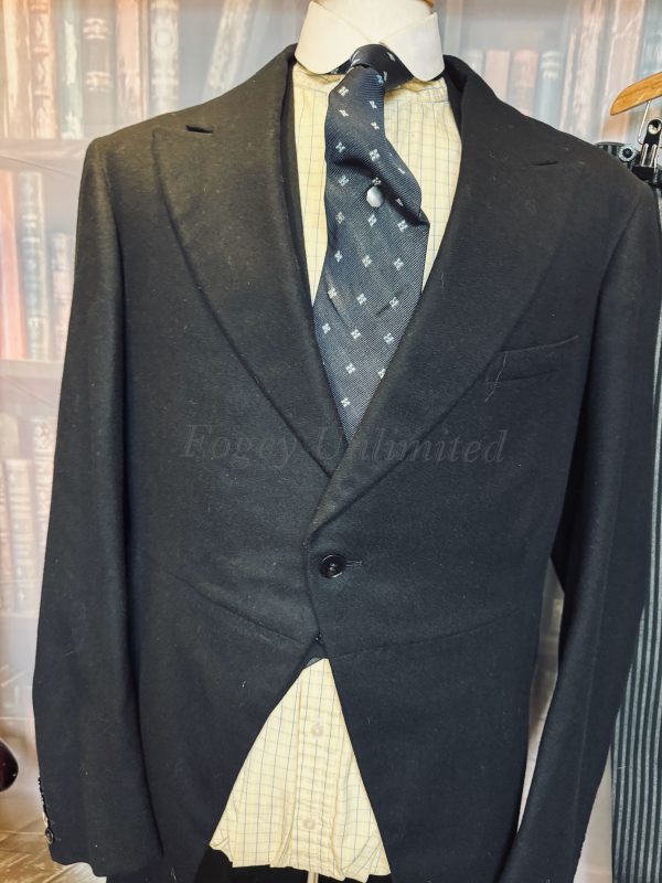 Vintage Burtons Stroller / Formal wear Tailcoat Suit  41C/34W/33L (BTTR41C) - Image 2
