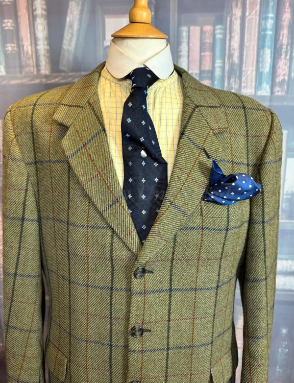 A Lovely Tweed Jacket by Hassons Dungiven  42R /107cm Chest (BB42H) - Image 4