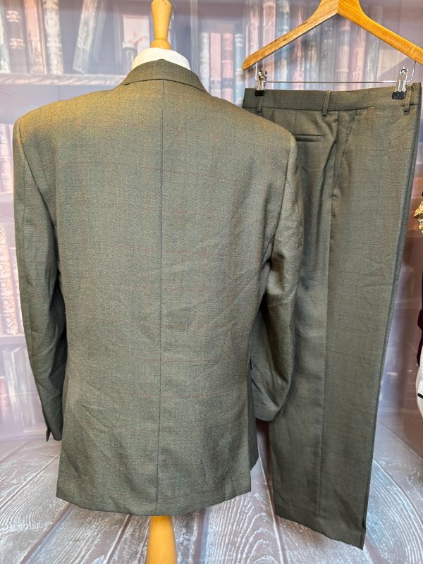 Brook Taverner 2 Piece Lightweight Suit.  40C/35W/32L (PKBT40) - Image 7
