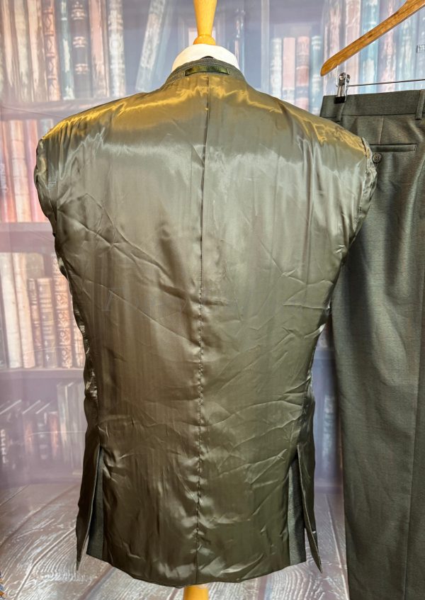 Brook Taverner 2 Piece Lightweight Suit.  40C/35W/32L (PKBT40) - Image 8