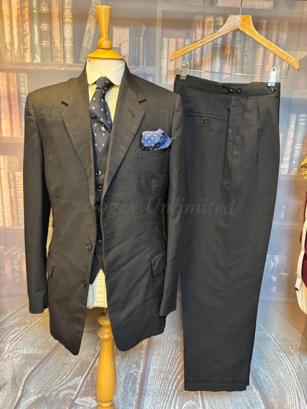 Vintage 3 Piece Burtons Heavyweight Suit Dated 1959.  38C/30W/32L (PKB59) - Image 3