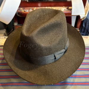 Vintage Dark Brown Trilby Hat by London Hatters. Size 7 1/4"approx (Ref:LH714)