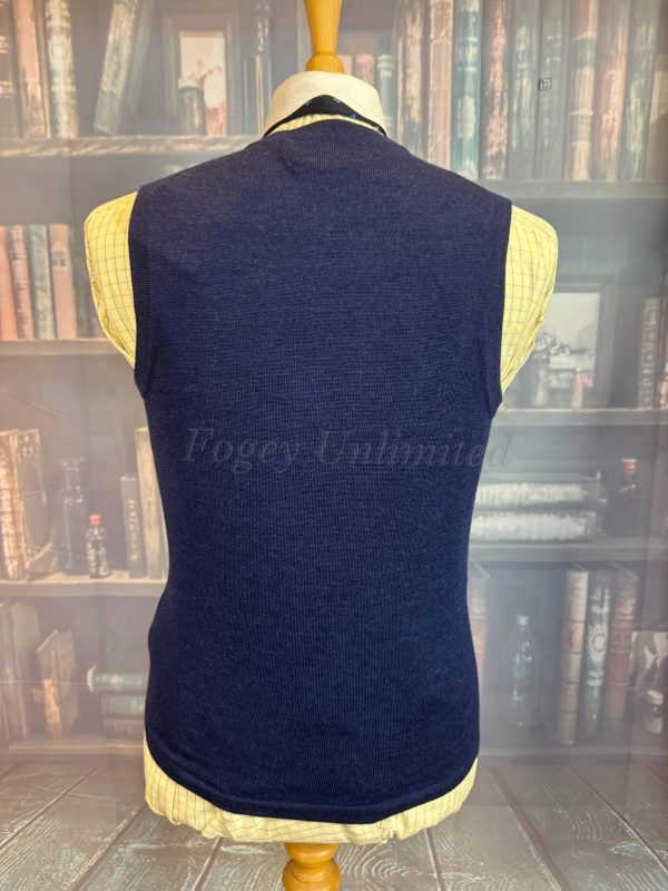 William Hunt Fine Knitted Wool Sleeveless Waistcoat/Cardigan/Vest Small Chest 38"/97cm (Ref:WCSE) - Image 3
