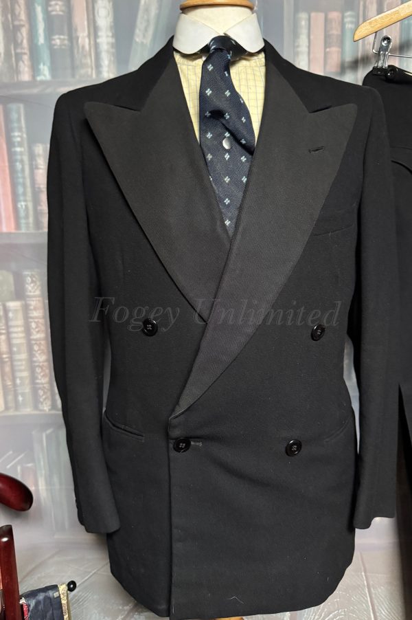 Vintage 3 Piece Tuxedo Dinner Suit  38C/34W/31L (DSCH38) - Image 6