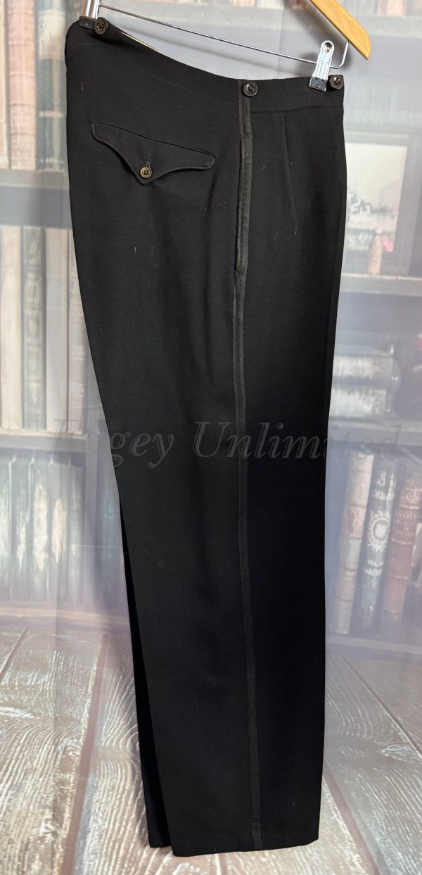 Vintage 3 Piece Tuxedo Dinner Suit  38C/34W/31L (DSCH38) - Image 21