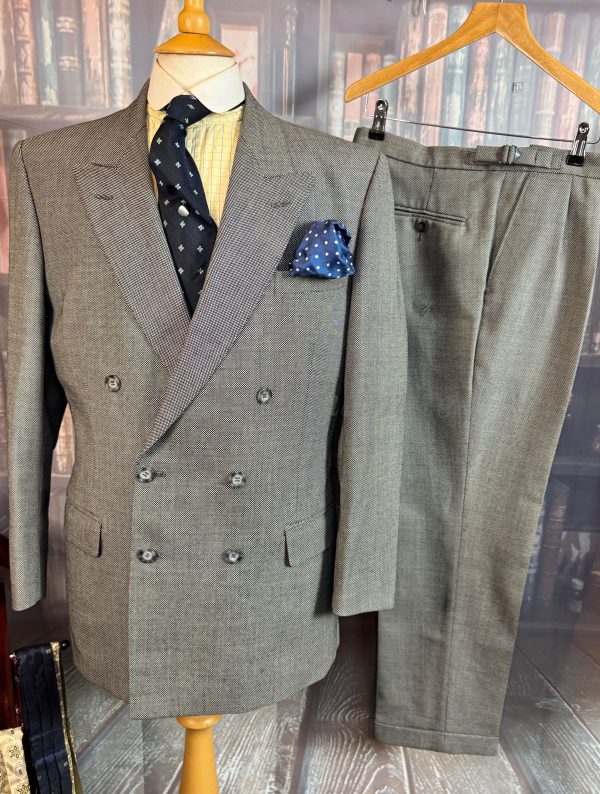 Double Breasted Birdseye Cloth 2 Piece Suit 40C/34W/29L (GR402) - Image 12