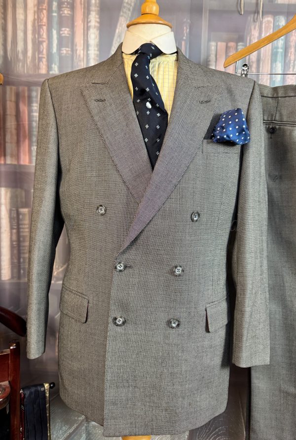 Double Breasted Birdseye Cloth 2 Piece Suit 40C/34W/29L (GR402) - Image 13