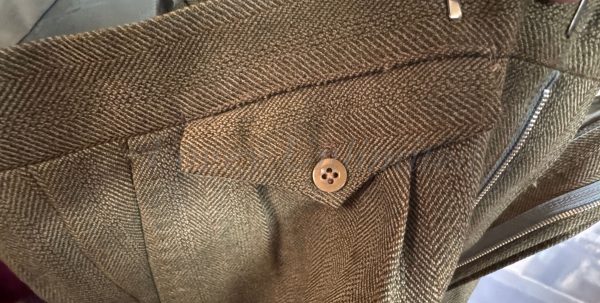 Vintage Bespoke Green Herringbone 3 Piece Suit 42"Chest /41waist. (Ref: CH89) - Image 3