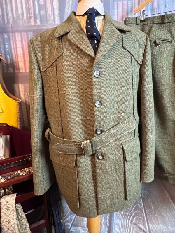 Vintage PJ Haggart Heavyweight Tweed Norfolk Shooting Suit/Breeks/plus Fours 46c/42w (TPL46) - Image 2
