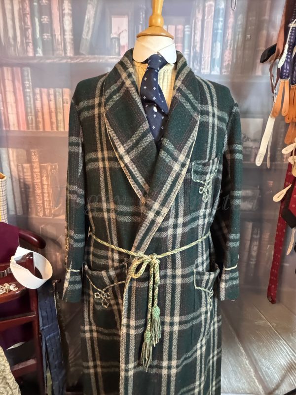 Wonderful Vintage Dressing Gown. Wool. Size Large 40-42"Chest (Ref:GREN42) - Image 6